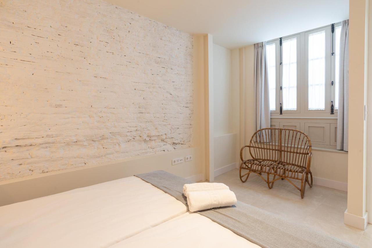 Urbe10 Carreteria Big Terrace Suite Малага Екстер'єр фото